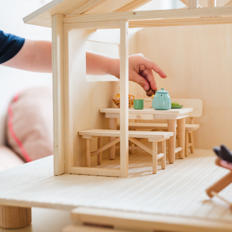 poppenhuis meubel - bankje zonder rugleuning