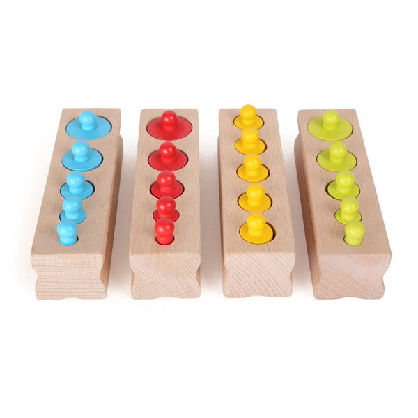 Wooden puzzle size sorting