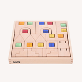 Houten bouwstenen met edelstenen