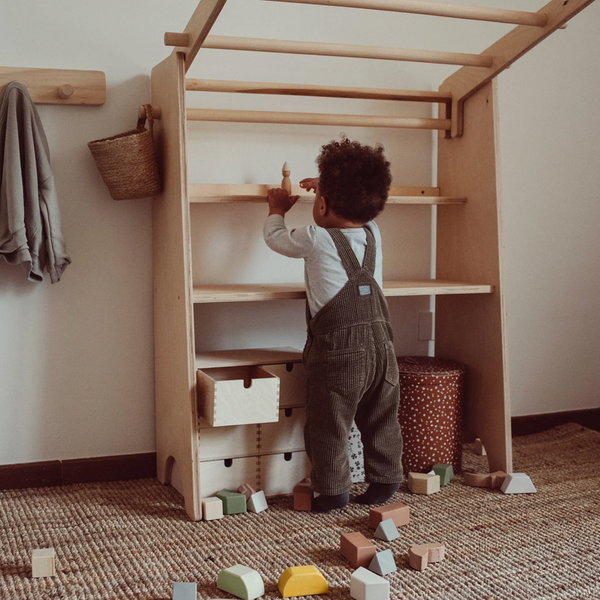 Wooden play stand