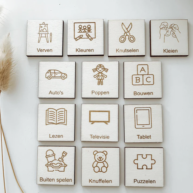 Icons Wooden weekly planner