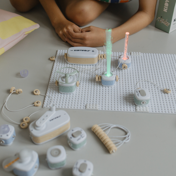 PRE-ORDER | Kidyelec - mijn eerste elektriciteitsset - expert